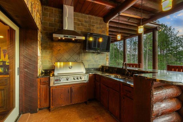 415 Kestrel Ridge Circle, Murphy, NC 28906