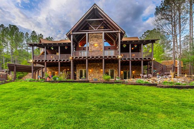 415 Kestrel Ridge Circle, Murphy, NC 28906