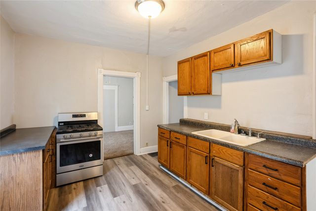 1152 27th Street, Des Moines, IA 50311