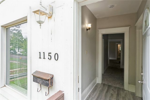 1152 27th Street, Des Moines, IA 50311