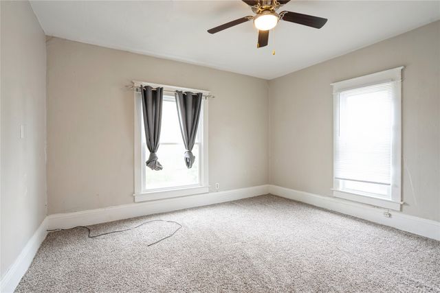 1152 27th Street, Des Moines, IA 50311