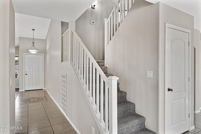 76 W Corriente Court, San Tan Valley, AZ 85143