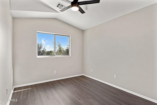 76 W Corriente Court, San Tan Valley, AZ 85143