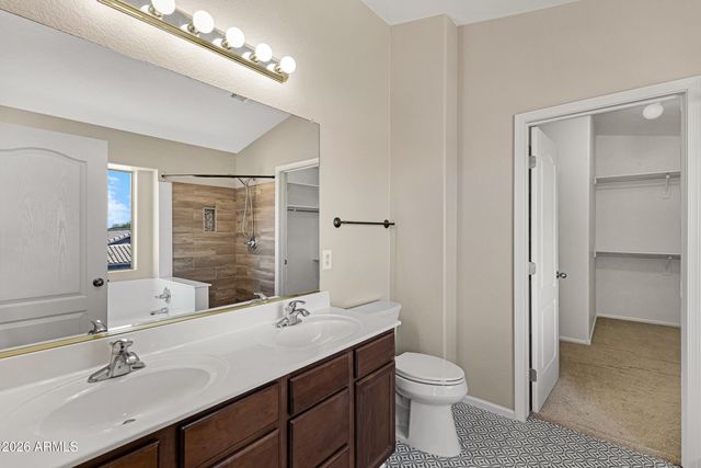 76 W Corriente Court, San Tan Valley, AZ 85143