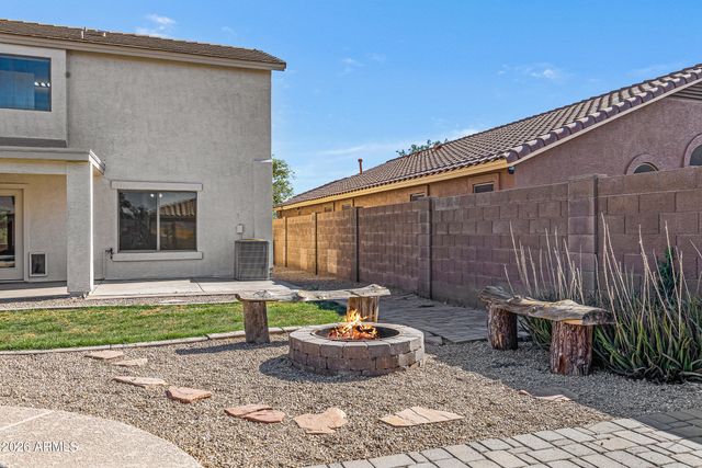 76 W Corriente Court, San Tan Valley, AZ 85143