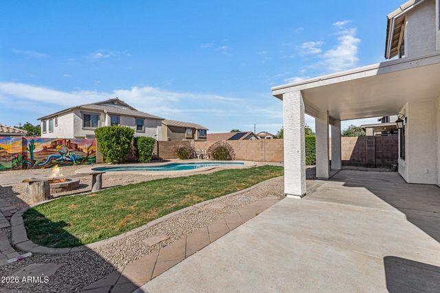 76 W Corriente Court, San Tan Valley, AZ 85143