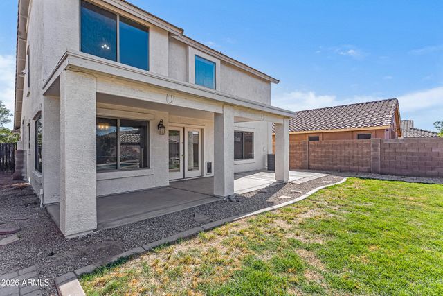 76 W Corriente Court, San Tan Valley, AZ 85143