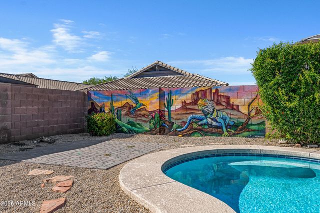 76 W Corriente Court, San Tan Valley, AZ 85143