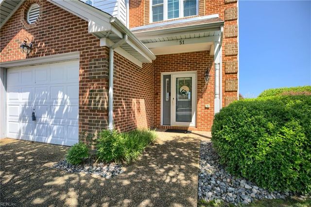 51 Mizzen CIR, Hampton, VA 23664