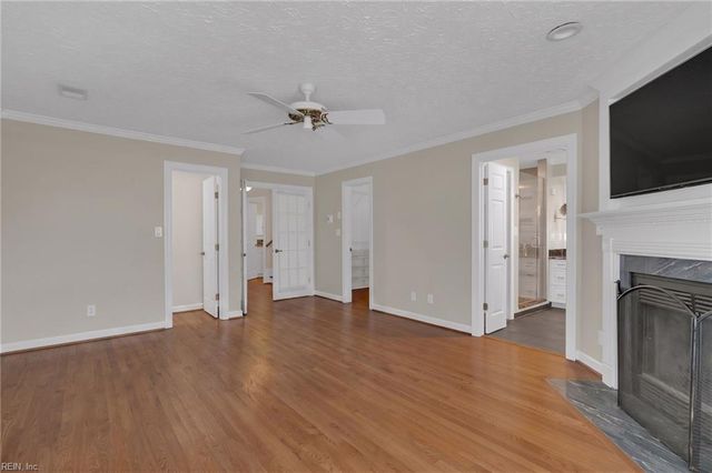 51 Mizzen CIR, Hampton, VA 23664