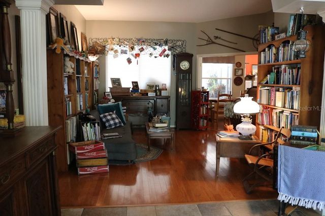 19150 LIVINGSTON AVENUE, Lutz, FL 33559