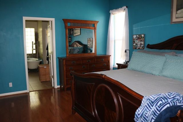 19150 LIVINGSTON AVENUE, Lutz, FL 33559