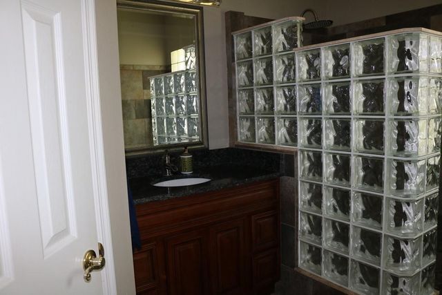 19150 LIVINGSTON AVENUE, Lutz, FL 33559