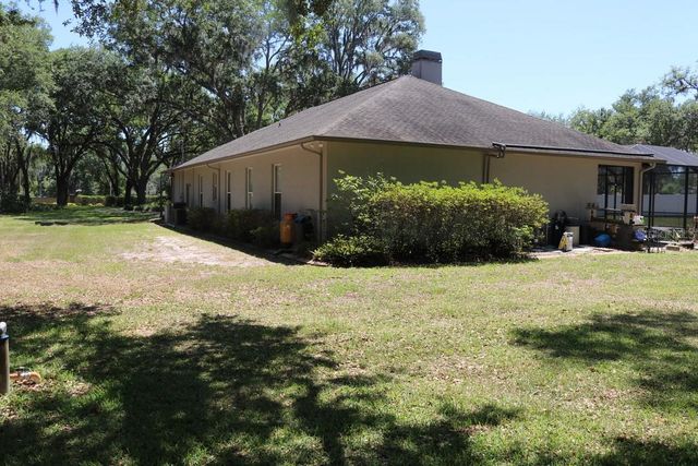 19150 LIVINGSTON AVENUE, Lutz, FL 33559