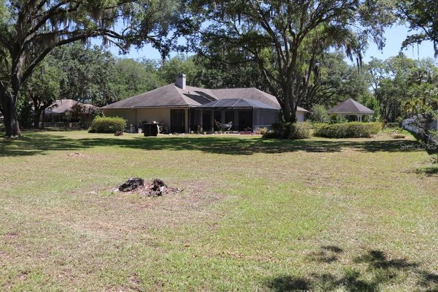 19150 LIVINGSTON AVENUE, Lutz, FL 33559