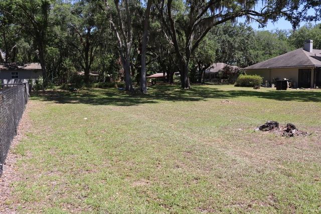 19150 LIVINGSTON AVENUE, Lutz, FL 33559