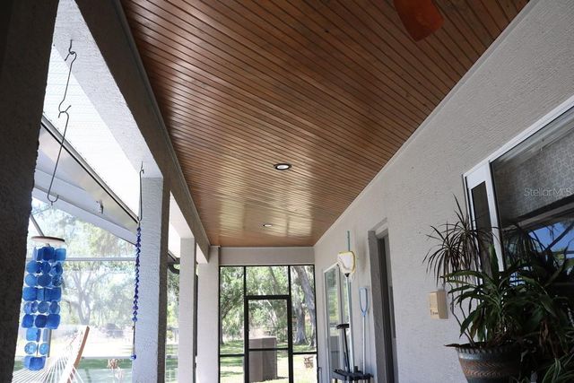 19150 LIVINGSTON AVENUE, Lutz, FL 33559