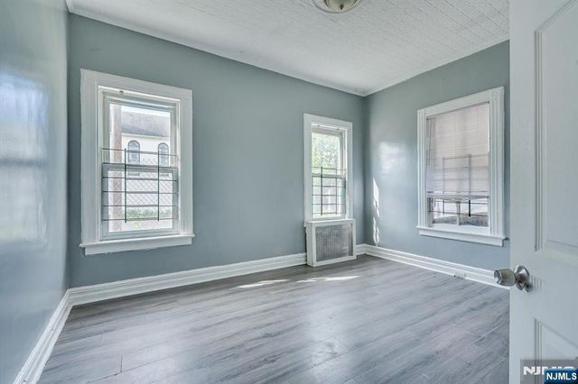 37 Blum Street, Newark, NJ 07103
