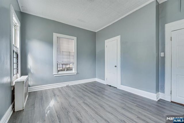 37 Blum Street, Newark, NJ 07103