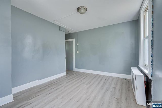37 Blum Street, Newark, NJ 07103