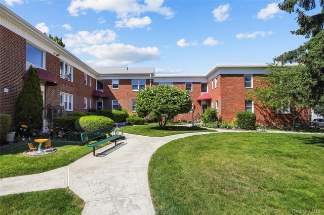 24 Winchester Avenue 2C, Yonkers, NY 10710