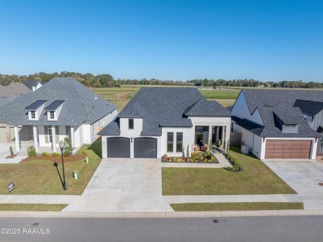 300 Alexander Palm Avenue, Youngsville, LA 70592