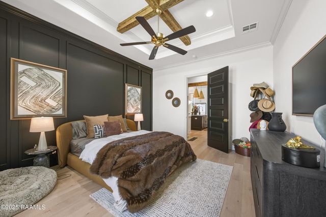 300 Alexander Palm Avenue, Youngsville, LA 70592