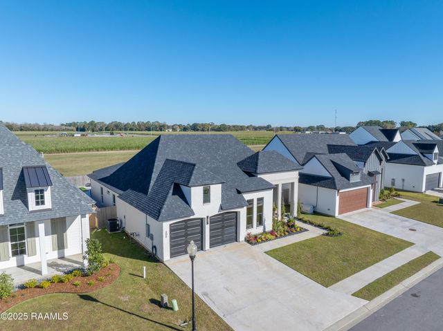 300 Alexander Palm Avenue, Youngsville, LA 70592