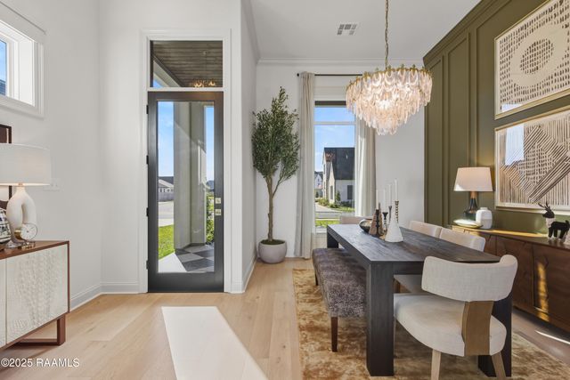 300 Alexander Palm Avenue, Youngsville, LA 70592