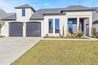 300 Alexander Palm Avenue, Youngsville, LA 70592