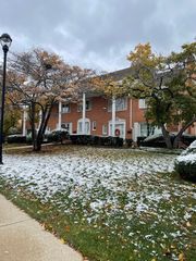 4 N Tower Road, Oak Brook, IL 60523