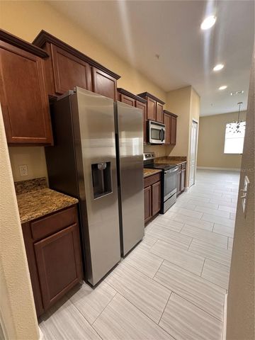 15511 CAMPDEN STREET, Winter Garden, FL 34787