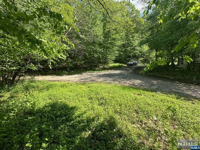0 Gladstone Road, West Milford, NJ 07421