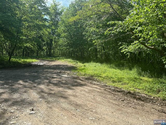 0 Gladstone Road, West Milford, NJ 07421