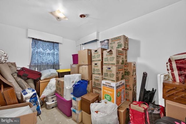 214 GLADE BLVD, Walkersville, MD 21793