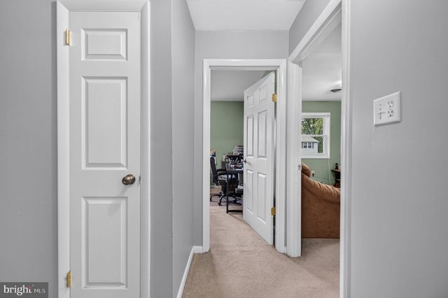 214 GLADE BLVD, Walkersville, MD 21793