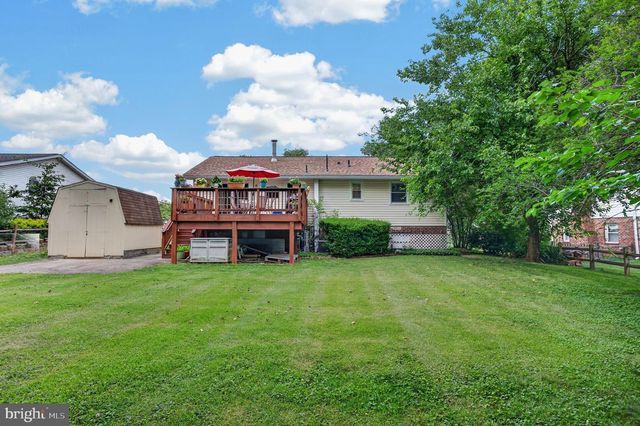 214 GLADE BLVD, Walkersville, MD 21793
