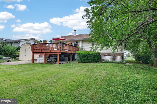 214 GLADE BLVD, Walkersville, MD 21793