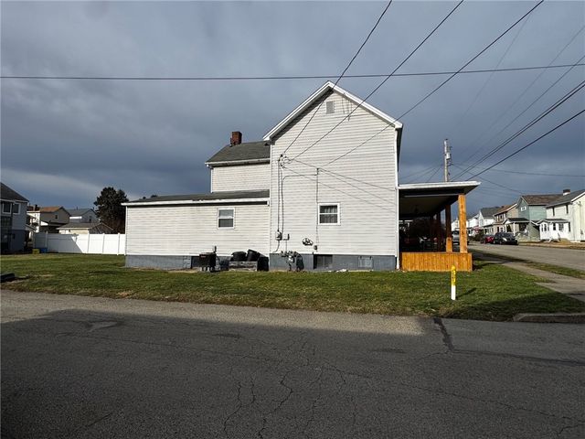 58 E Wine St, Uniontown, PA 15401