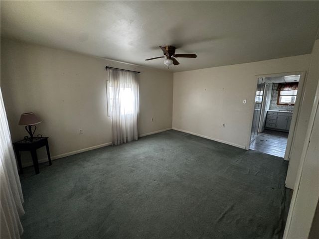 58 E Wine St, Uniontown, PA 15401