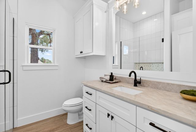 126 Champions Way, Azle, TX 76020