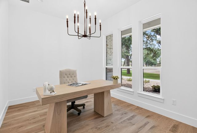 126 Champions Way, Azle, TX 76020