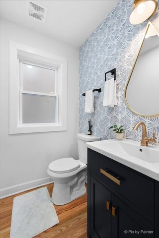 6322 N Monticello Avenue, Chicago, IL 60659