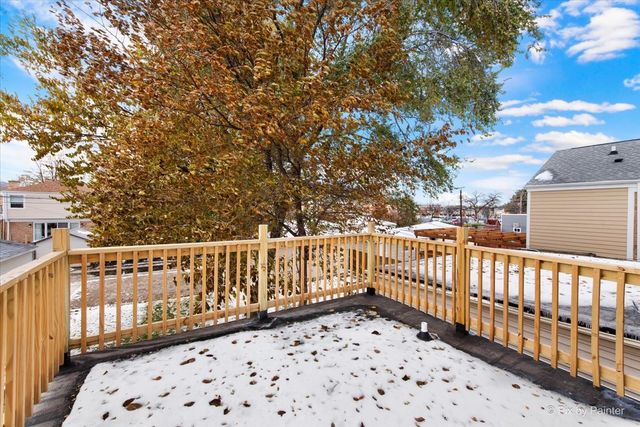 6322 N Monticello Avenue, Chicago, IL 60659