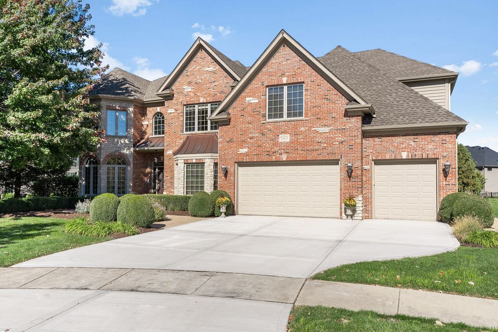 624 Fawell Court, Naperville, IL 60565 — photo 2