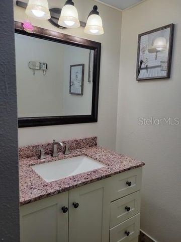 10038 62ND TERRACE N 11, St Petersburg, FL 33708