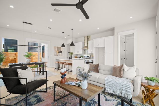 2720 Bristol DR 1, Austin, TX 78723