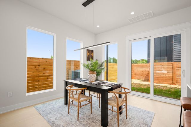 2720 Bristol DR 1, Austin, TX 78723