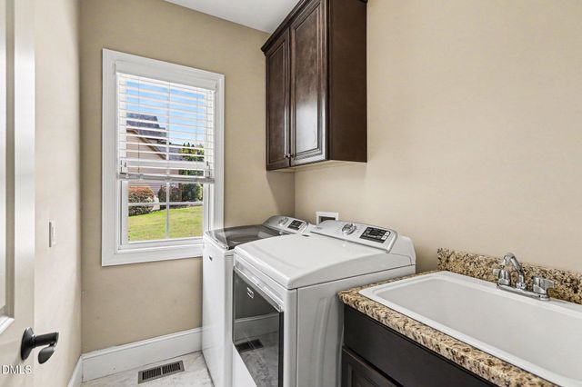 607 Far Post Drive, Fuquay Varina, NC 27526