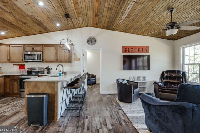 58 TeePee Lane, Lavonia, GA 30553